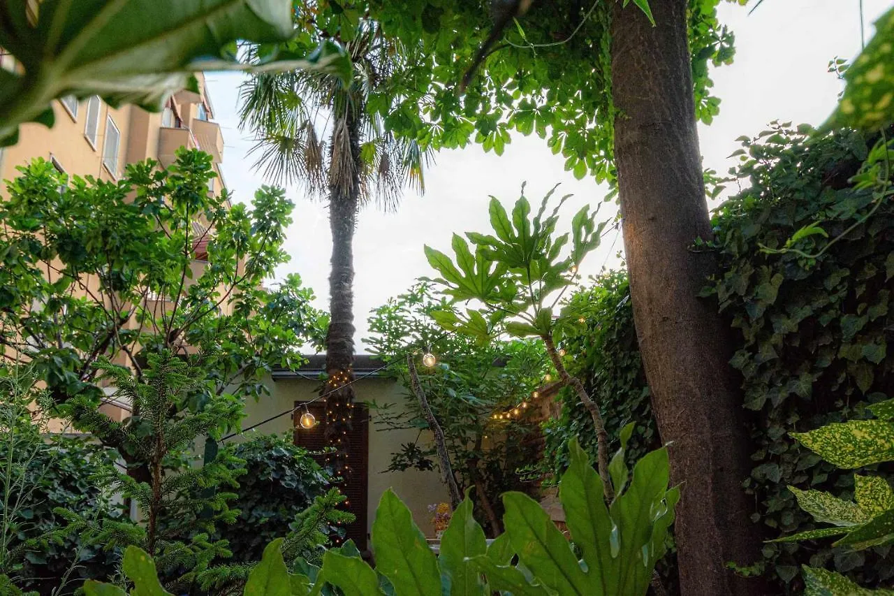 Secret Garden In The Heart Of Isola location